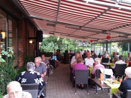 Фото: https://www.facebook.com/pages/Restaurant-An-der-Rosenau-vom-Hotel-Forellenhof-Bad-Sassendorf/196890947012770